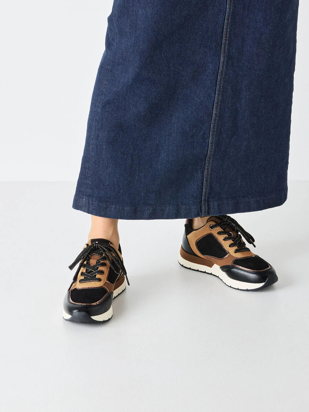 1-237768-45-098 DAME SNEAKERS