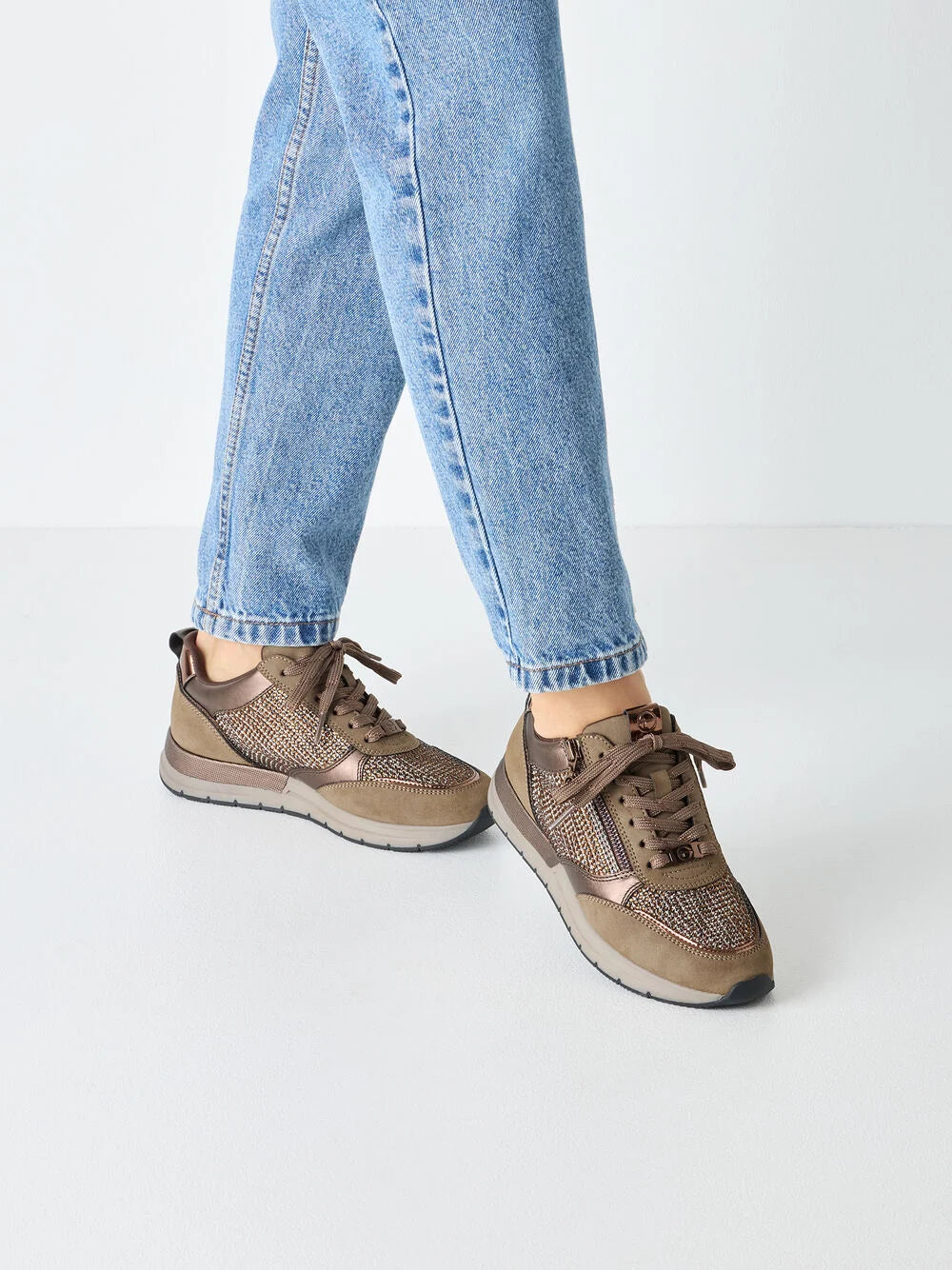 1-23832-44-963 DAME SNEAKERS