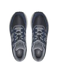 NEW BALANCE MW 880CB6