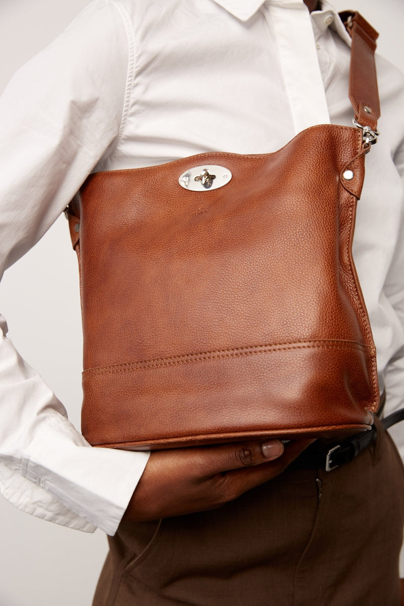 217732 CARAMEL TASKER