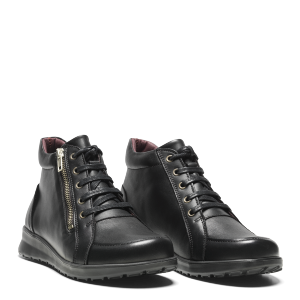 PLAIN LEATHER