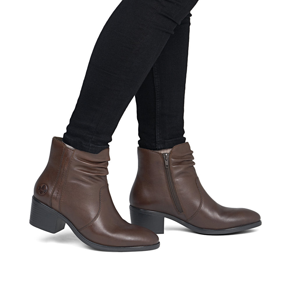 73953-27 DAME STØVLER