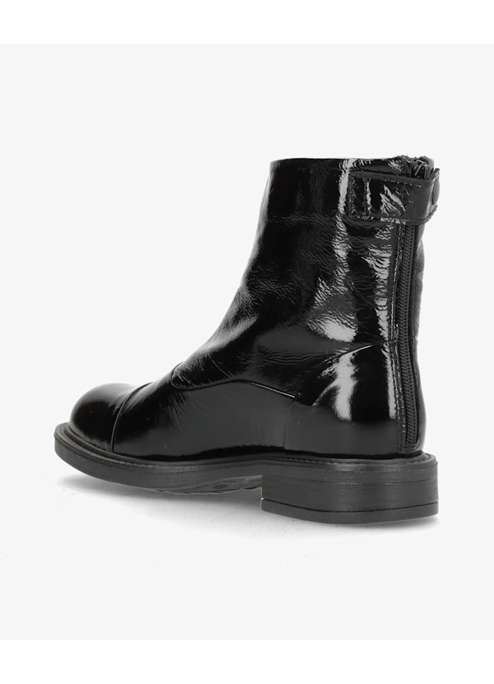 SD-150401 BLACK PATENT DAME ST