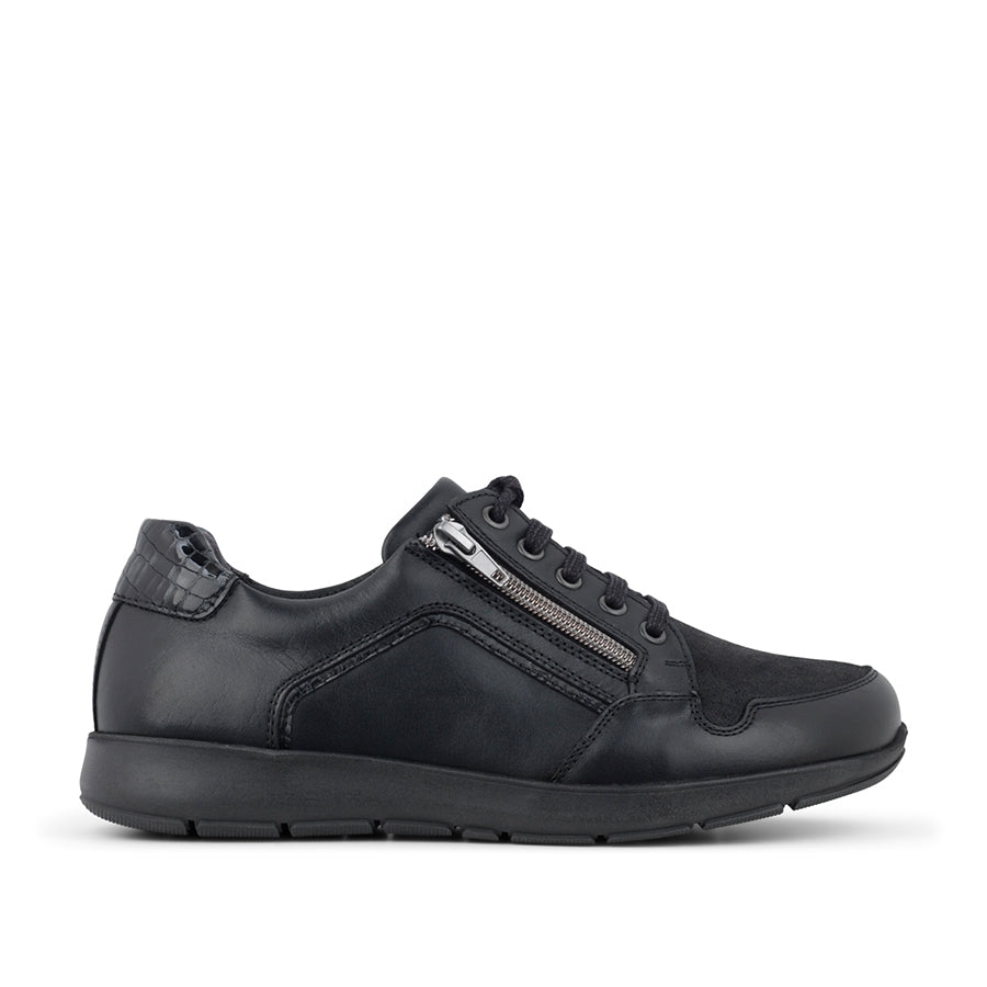SHOE W LACE AND ZIPPER