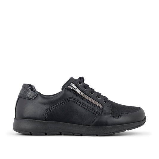 SHOE W LACE AND ZIPPER
